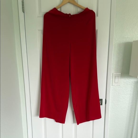 Vietnamese Ao Dai Dress with Beaded Pearls and Pants Set - Picture 10 of 12